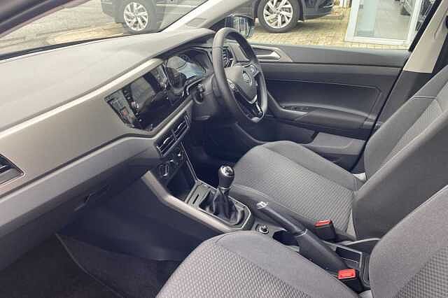 Used Volkswagen Polo 2018 for sale - 77558453: Photo 2