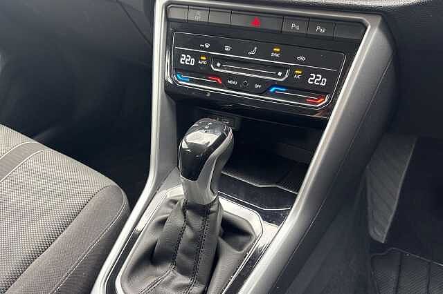 Used Volkswagen T-Roc 2024 for sale - 76035969: Photo 19