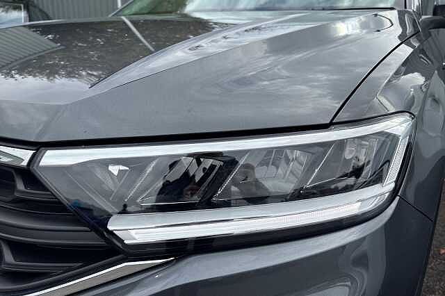 Used Volkswagen T-Roc 2024 for sale - 76035969: Photo 21