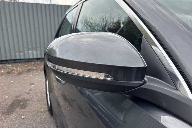 Used Volkswagen T-Roc 2024 for sale - 76035969: Photo 23