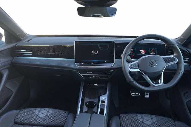 Used Volkswagen Passat 2024 for sale - 76554443: Photo 10