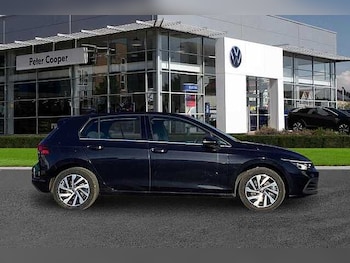 Used Volkswagen Golf 2022 for sale - 77038691: Photo