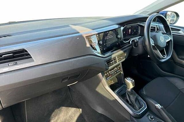 Used Volkswagen Taigo 2023 for sale - 76127559: Photo 2