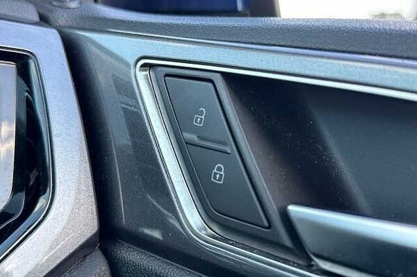 Used Volkswagen Taigo 2023 for sale - 76127559: Photo 34