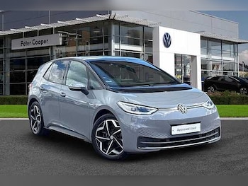 2021 (21) - 150kW Tour Pro S 77kWh 5dr Auto