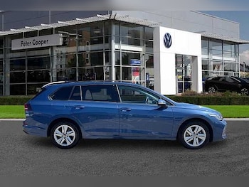 Used Volkswagen Golf 2025 for sale - 78228531: Photo