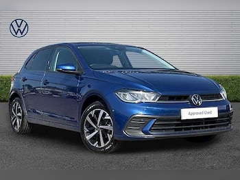 Used Volkswagen Polo 2024 for sale - 78986782: Photo