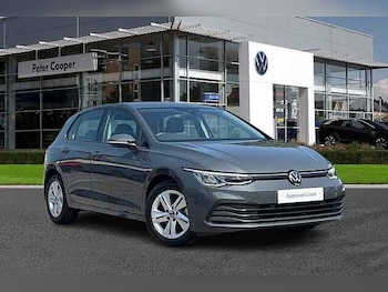 Used Volkswagen Golf 2023 for sale - 76536455: Photo