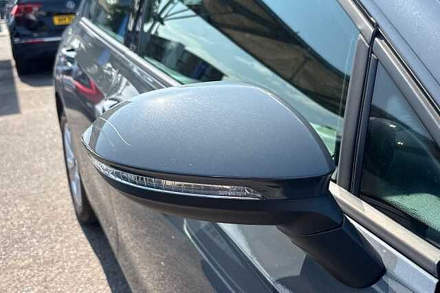 Used Volkswagen Golf 2023 for sale - 76536455: Photo 23