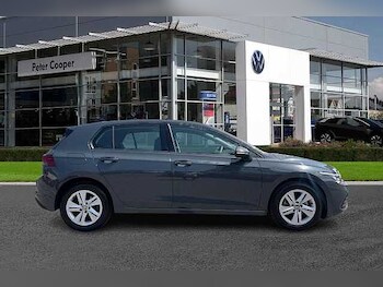 Used Volkswagen Golf 2023 for sale - 76536455: Photo