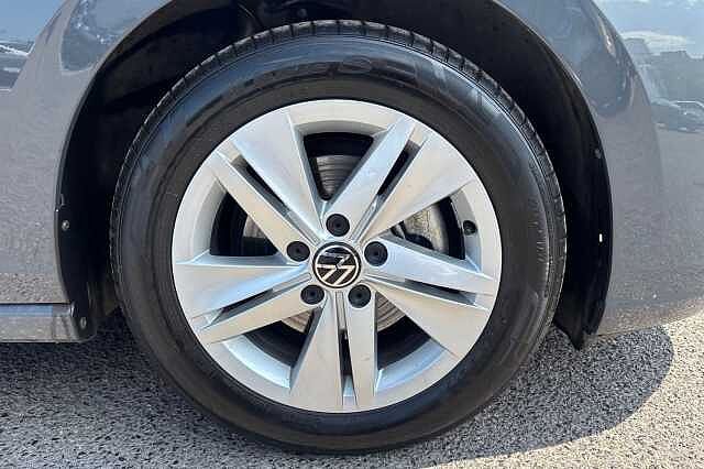 Used Volkswagen Golf 2023 for sale - 76536455: Photo 5