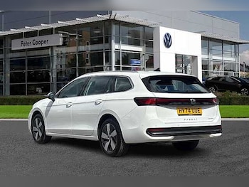 Used Volkswagen Passat 2024 for sale - 75118266: Photo
