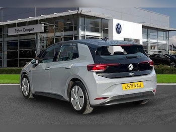 Used Volkswagen ID.3 2022 for sale - 77452909: Photo
