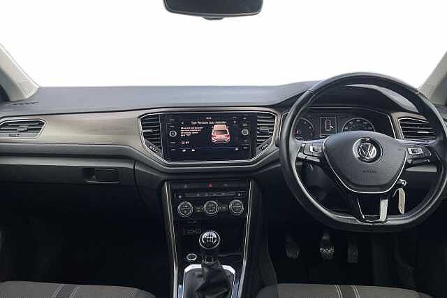 Used Volkswagen T-Roc 2018 for sale - 76231870: Photo 10