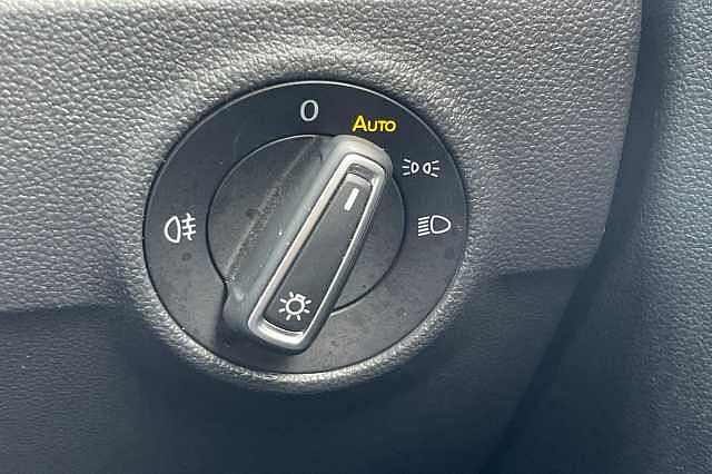 Used Volkswagen T-Roc 2018 for sale - 76231870: Photo 25