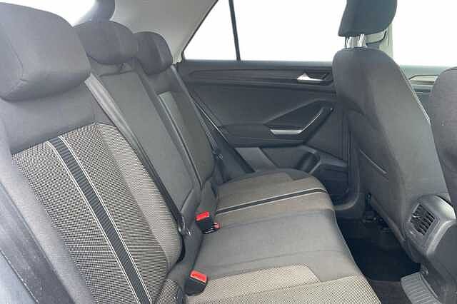 Used Volkswagen T-Roc 2018 for sale - 76231870: Photo 8