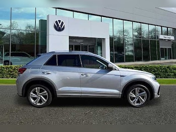 Used Volkswagen T-Roc 2022 for sale - 75723858: Photo