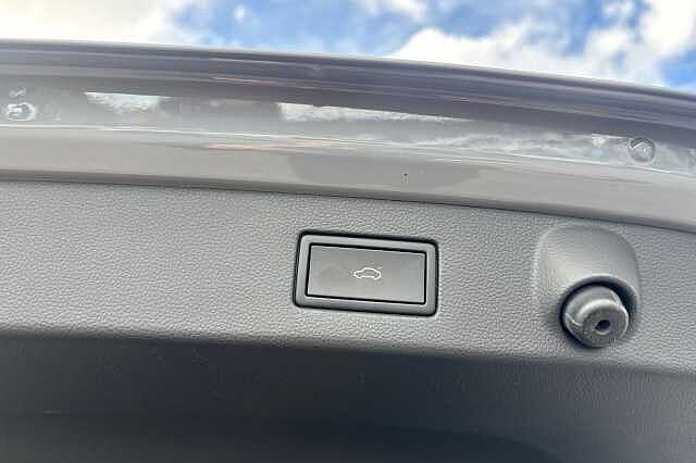 Used Volkswagen Arteon 2024 for sale - 76748496: Photo 36