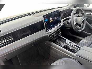 Used Volkswagen Passat 2026 for sale - 79371405: Photo