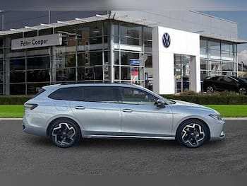 Used Volkswagen Passat 2026 for sale - 79371405: Photo