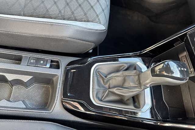 Used Volkswagen T-Roc 2022 for sale - 76634315: Photo 31