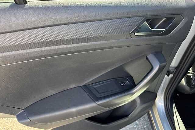 Used Volkswagen T-Roc 2022 for sale - 76634315: Photo 33