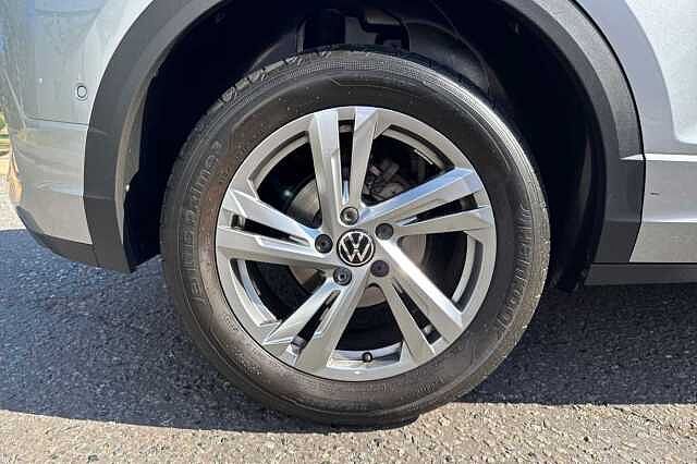 Used Volkswagen T-Roc 2022 for sale - 76634315: Photo 5