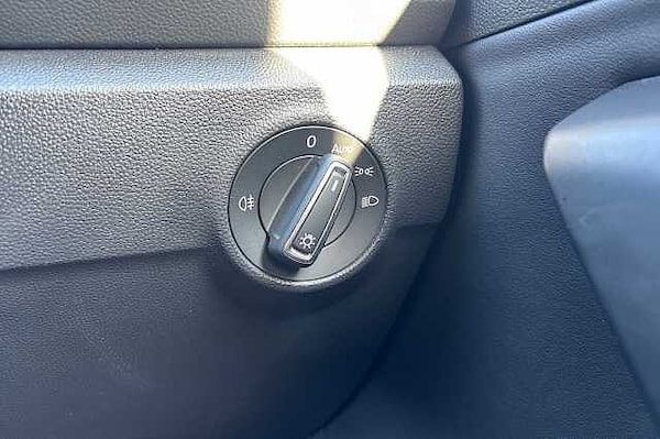 Used Volkswagen T-Roc 2023 for sale - 76163854: Photo 27