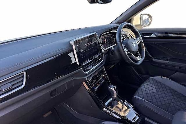 Used Volkswagen T-Roc 2023 for sale - 76163854: Photo 2