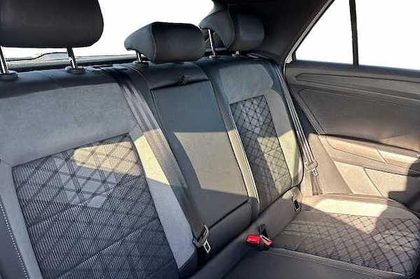 Used Volkswagen T-Roc 2023 for sale - 76163854: Photo 8