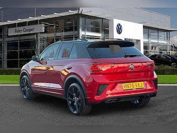 Used Volkswagen T-Roc 2025 for sale - 77501884: Photo