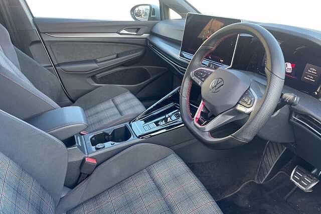 Used Volkswagen Golf 2025 for sale - 77501881: Photo 6