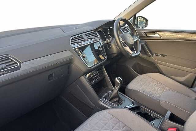 Used Volkswagen Tiguan 2022 for sale - 77558450: Photo 2