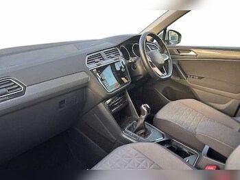 Used Volkswagen Tiguan 2022 for sale - 77558450: Photo