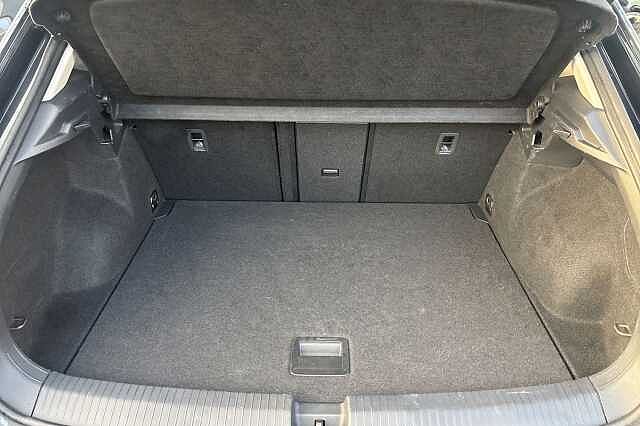 Used Volkswagen T-Roc 2022 for sale - 76376617: Photo 11