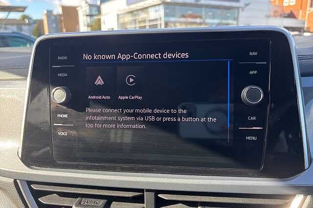 Used Volkswagen T-Roc 2024 for sale - 76335018: Photo 26