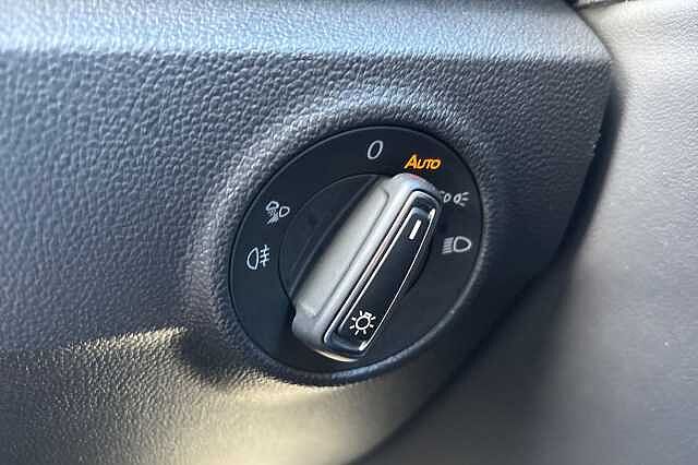 Used Volkswagen T-Roc 2024 for sale - 76335018: Photo 29