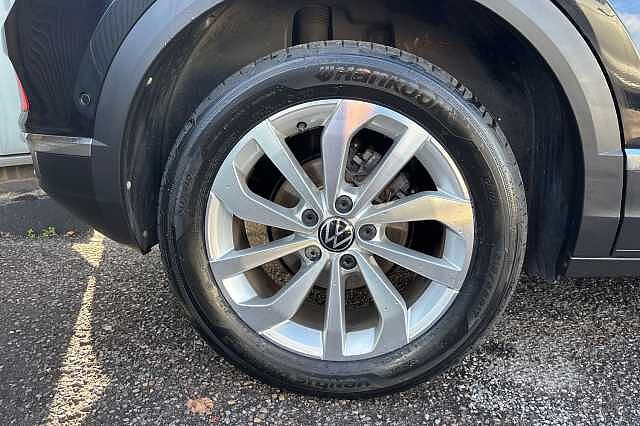 Used Volkswagen T-Roc 2024 for sale - 76335018: Photo 5