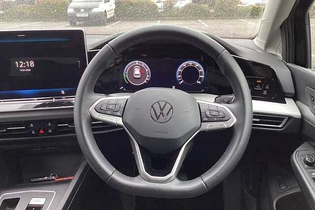 Used Volkswagen Golf 2025 for sale - 77813550: Photo 14