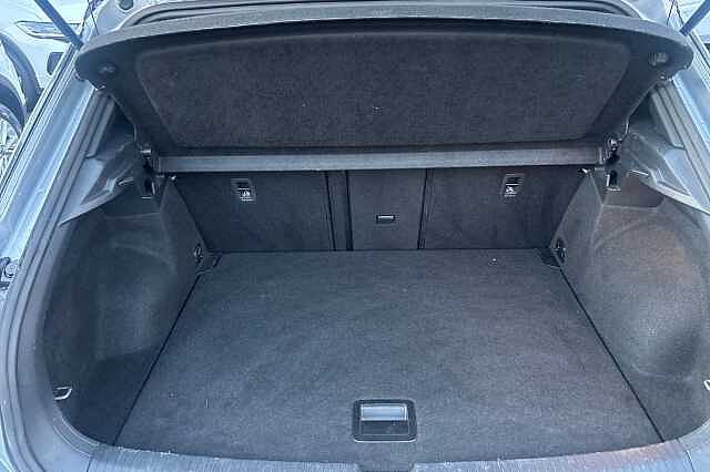 Used Volkswagen T-Roc 2022 for sale - 76836806: Photo 11