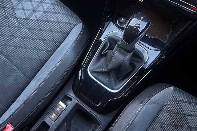 Used Volkswagen T-Roc 2022 for sale - 76836806: Photo 19