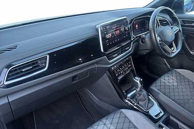 Used Volkswagen T-Roc 2022 for sale - 76836806: Photo 2