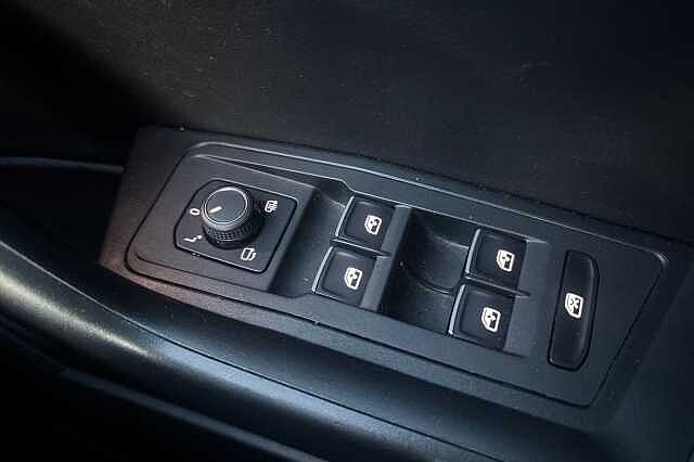 Used Volkswagen T-Roc 2022 for sale - 76836806: Photo 30