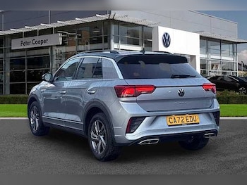 Used Volkswagen T-Roc 2022 for sale - 76836806: Photo
