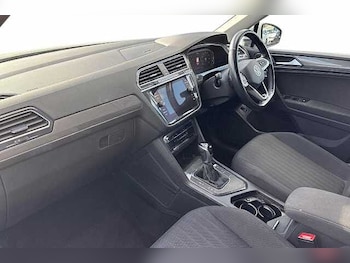 Used Volkswagen Tiguan Allspace 2022 for sale - 77931862: Photo