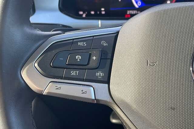 Used Volkswagen T-Roc 2022 for sale - 76497112: Photo 15