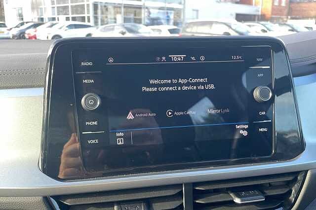 Used Volkswagen T-Roc 2022 for sale - 76497112: Photo 26