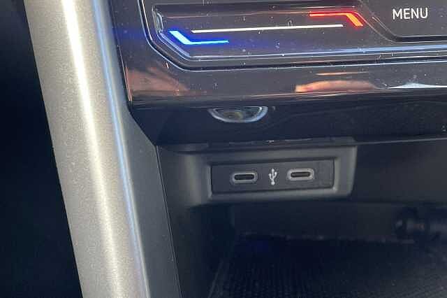 Used Volkswagen T-Roc 2022 for sale - 76497112: Photo 27