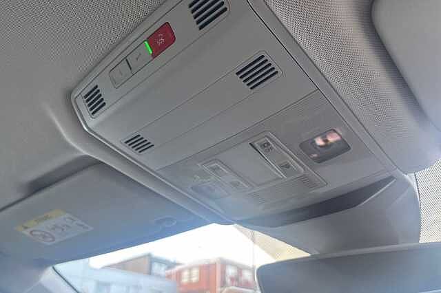 Used Volkswagen T-Roc 2018 for sale - 76324331: Photo 29