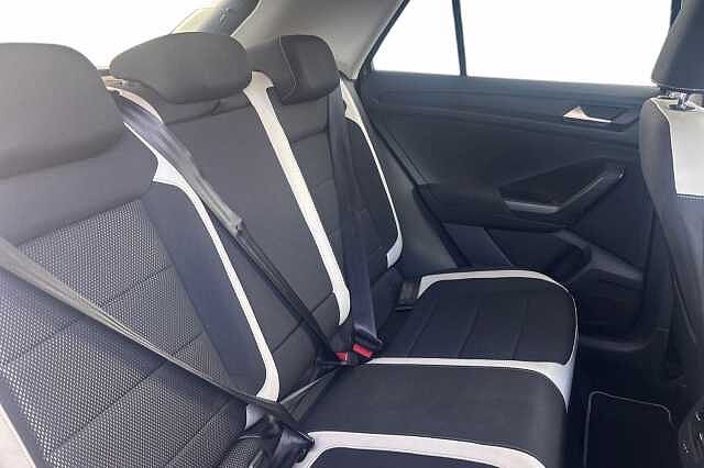 Used Volkswagen T-Roc 2018 for sale - 76324331: Photo 8